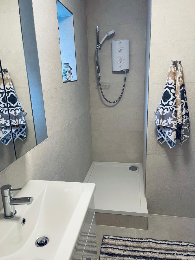 Central London Stylish Newly Decorated Studio Flat Dış mekan fotoğraf